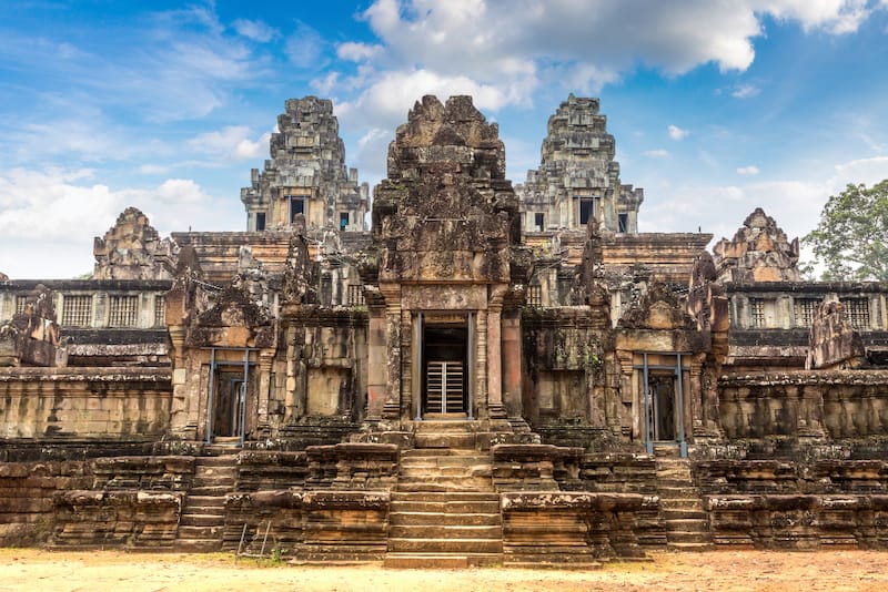cambodia-bicycle-tour-ta-keo-temple-angkor